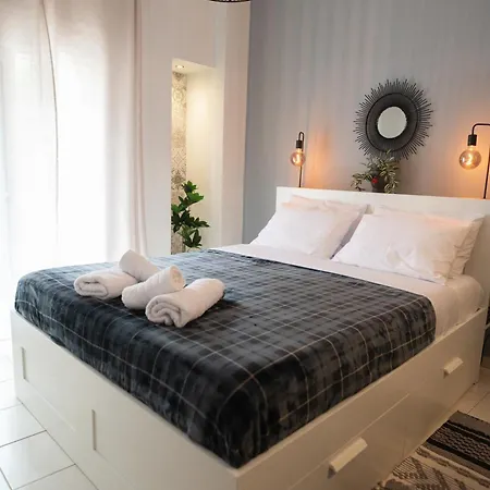 Sapphire Majesty Suite By Heaven'S Hall Luxury Suites Alexandroupolis Buitenkant foto