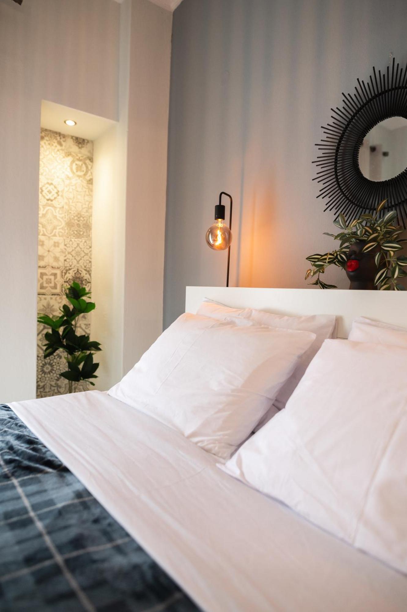 Sapphire Majesty By Heaven's Hall Luxury Apartment